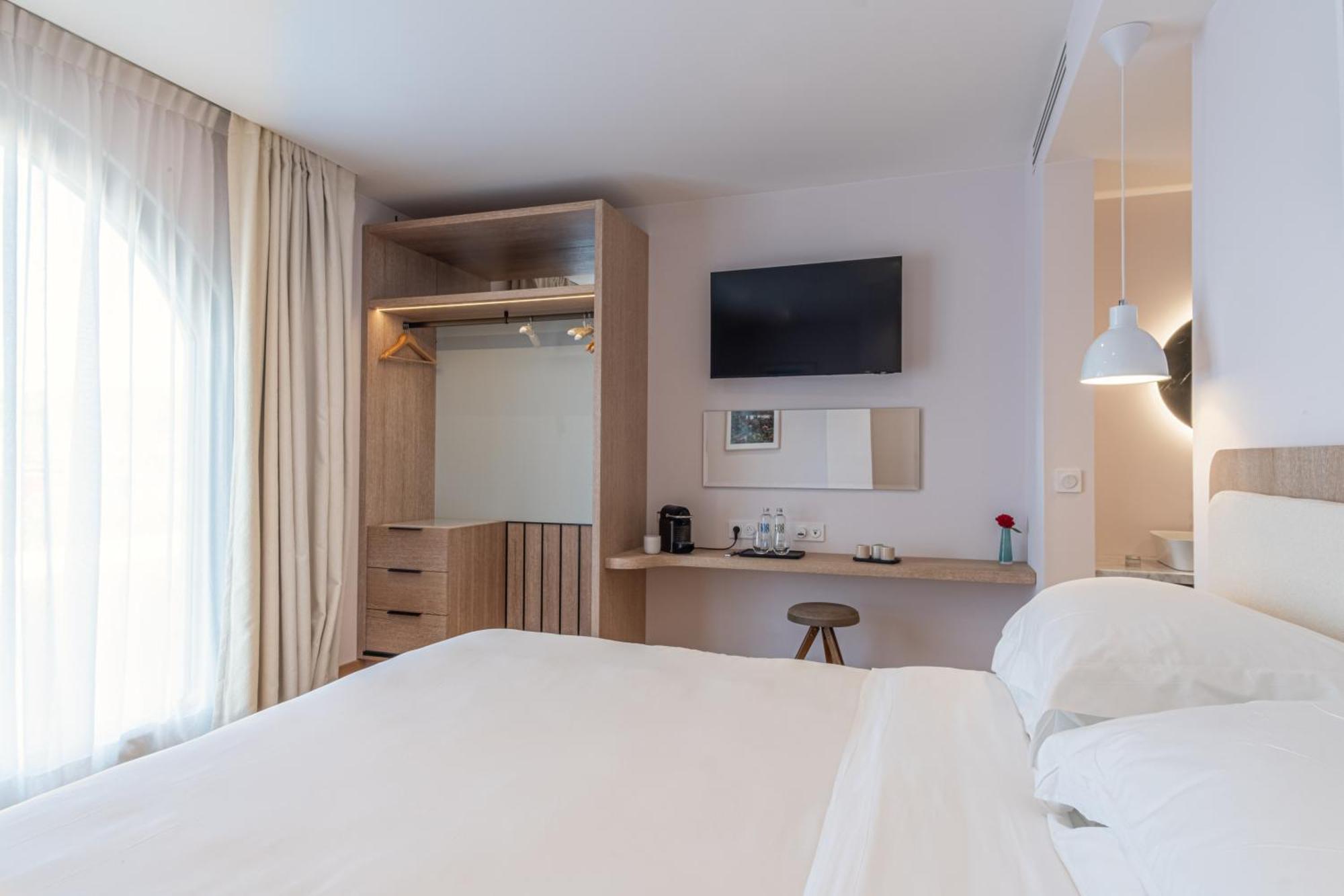 Auberge La Coste Le Puy-Sainte-Reparade Bilik gambar